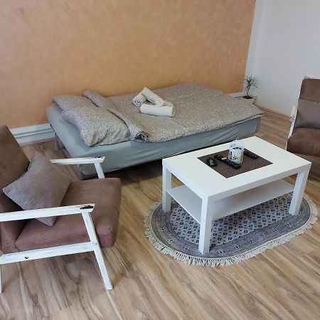 Apartman Centar Σρέμσκα Μιτρόβιτσα Εξωτερικό φωτογραφία