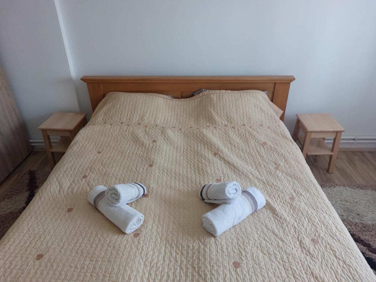 Apartman Centar Σρέμσκα Μιτρόβιτσα Εξωτερικό φωτογραφία